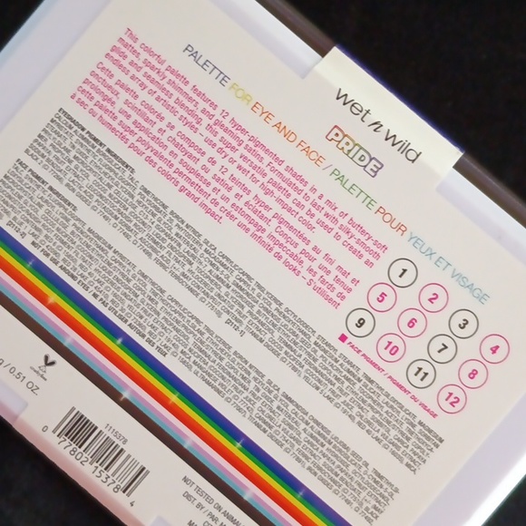 🌈Wet n Wild "Pride" Set! Brush, and Sponge Set & Palette! - Picture 5 of 5